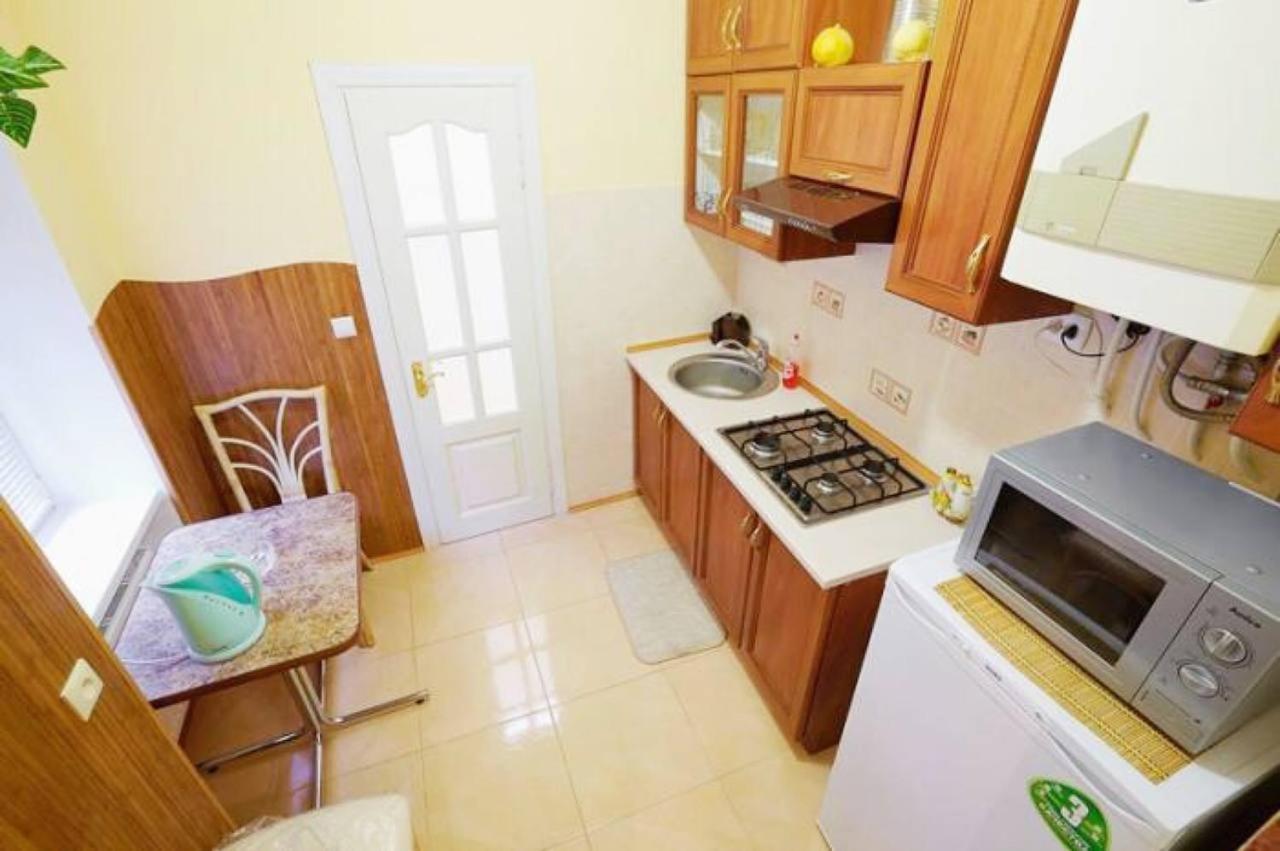 Apartment Veronica In Center Lviv Exteriör bild