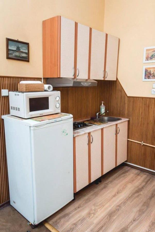 Apartment Veronica In Center Lviv Exteriör bild